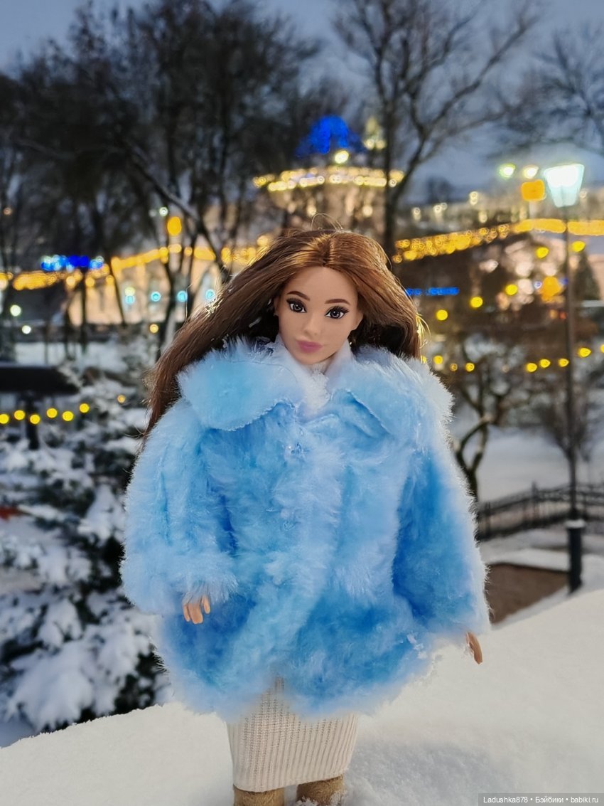 Новогодний город — Куклы Barbie (Барби): Looks
