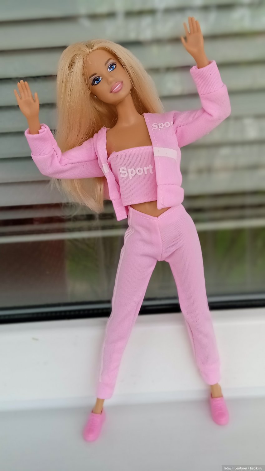 Новая жизнь старых кукол. Эльвира и Президент на свалке