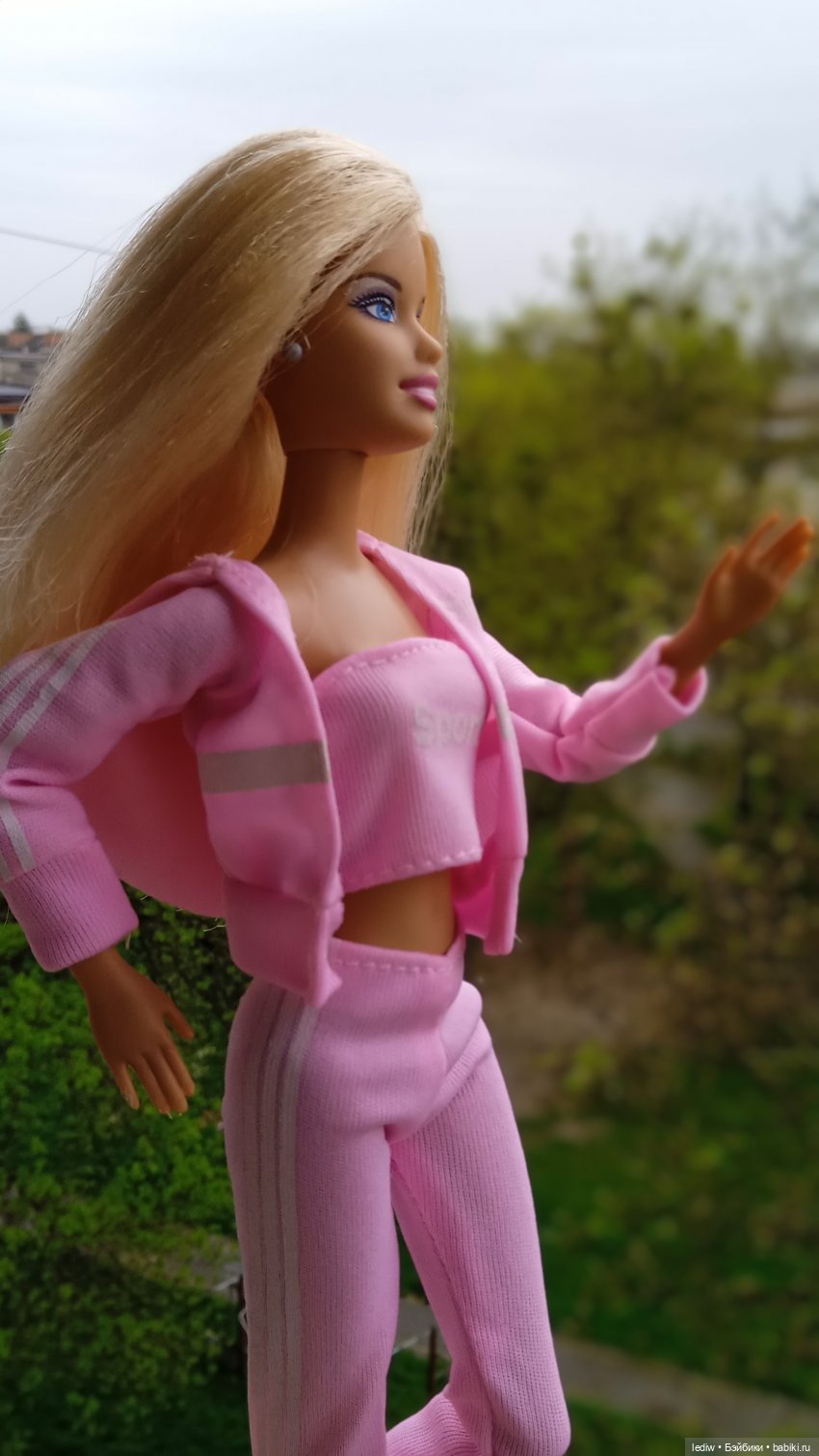 Новая жизнь старых кукол. Эльвира и Президент на свалке