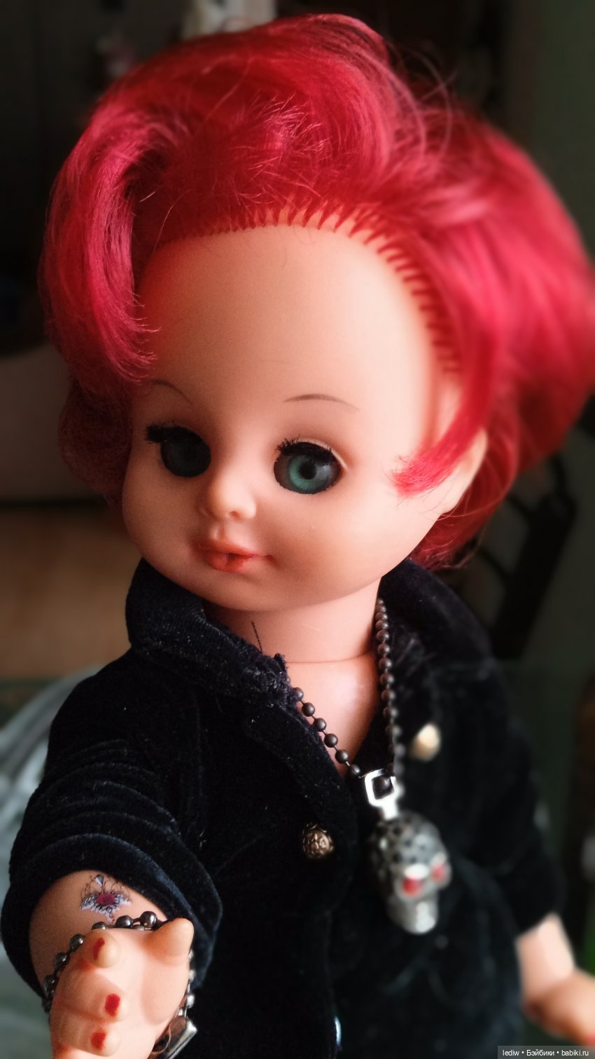 Новая жизнь старых кукол. Survivor. Выжившие