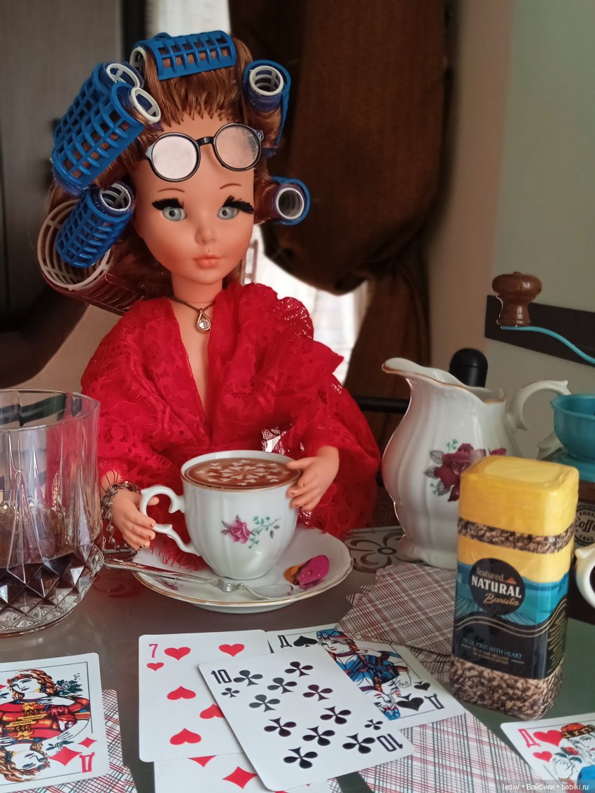 Новая жизнь старых кукол. Девушка Бонда. Рождество (фото 10)