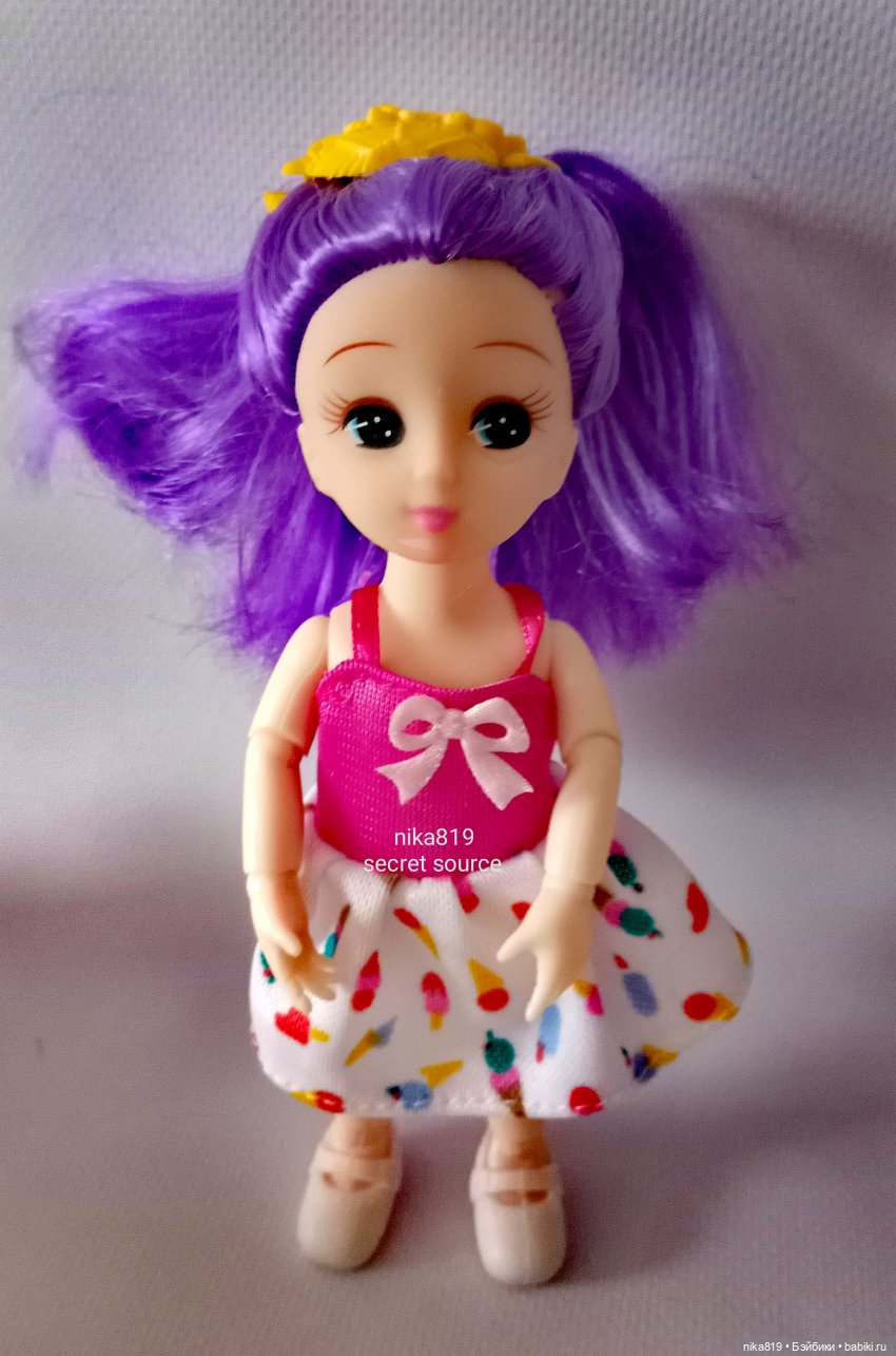 Куклы с голубыми и сиреневыми волосами (фото 2)