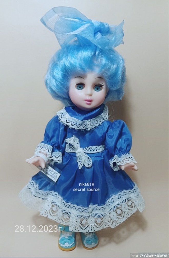 Куклы с голубыми и сиреневыми волосами