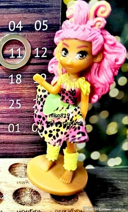 Куколки с розовыми и красными волосами (фото 5)