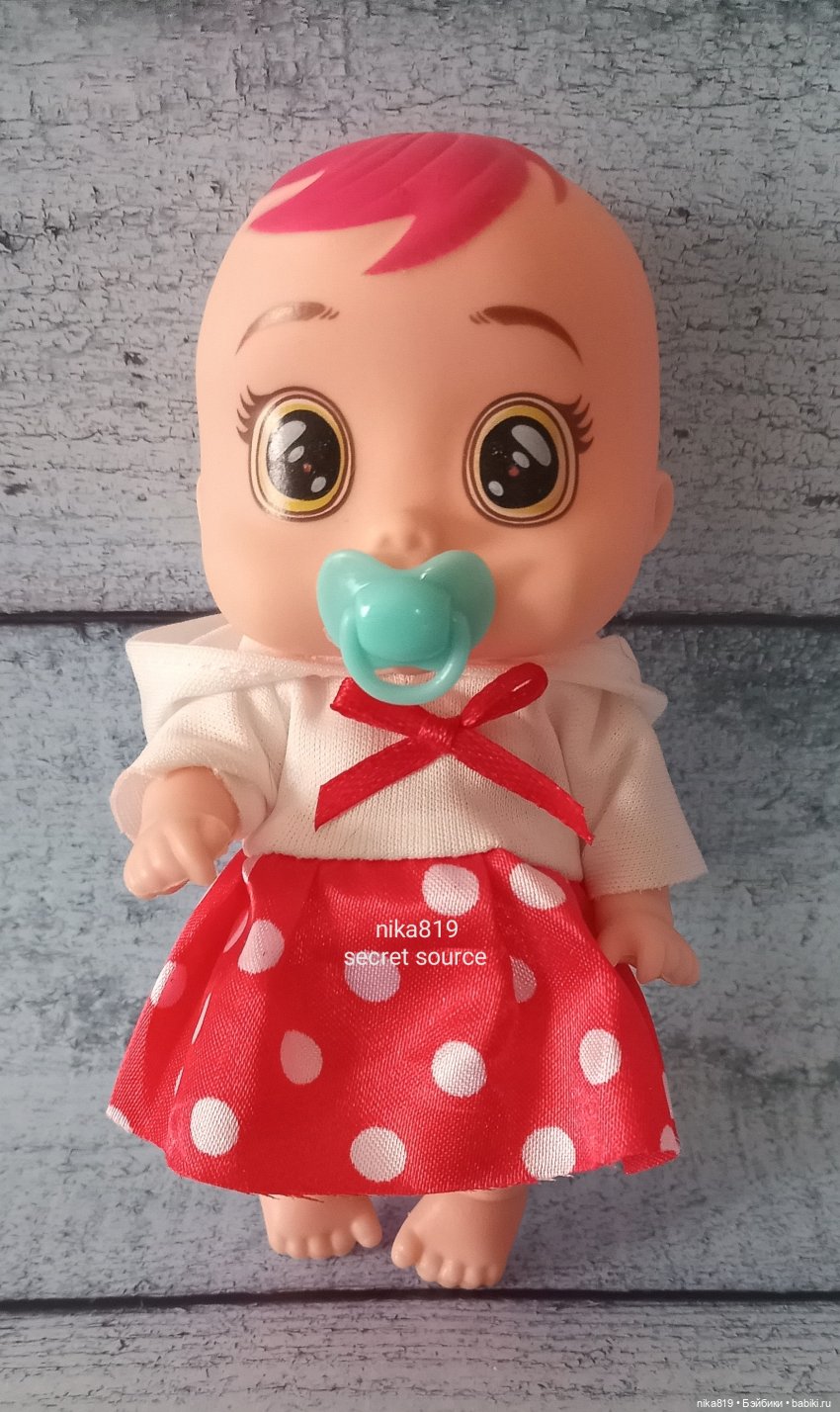 Куколки с розовыми и красными волосами (фото 6)