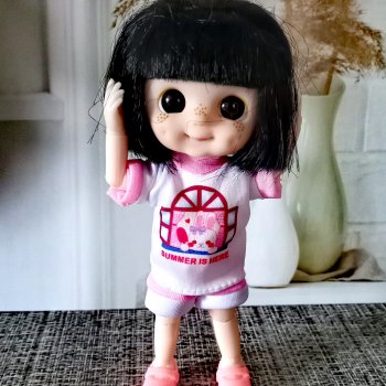 Как Аля причёсыватся не хотела