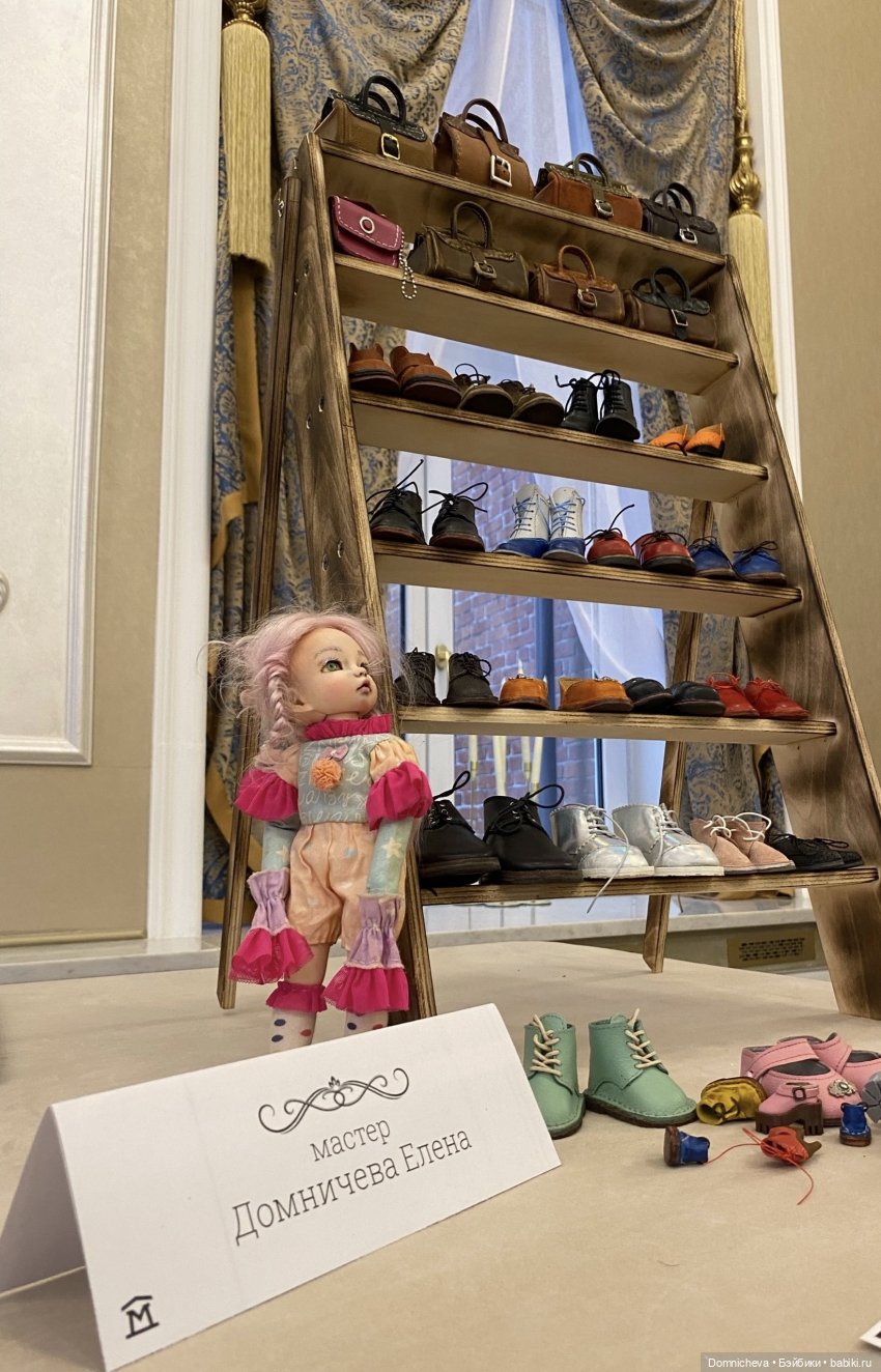 У нас тоже выставка кукол (фото 3)