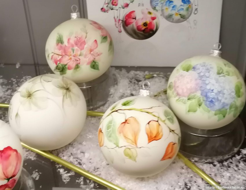 Новогодние игрушки - зимняя сказка летом