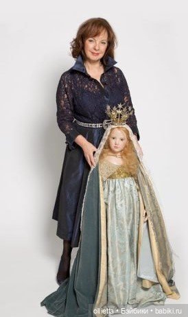 фрау Гюнцель и ее кукла