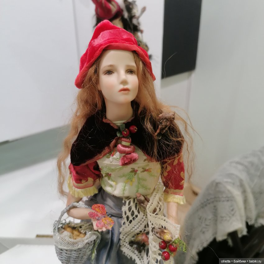 Красная шапочка, автор Ангелина Дубенко