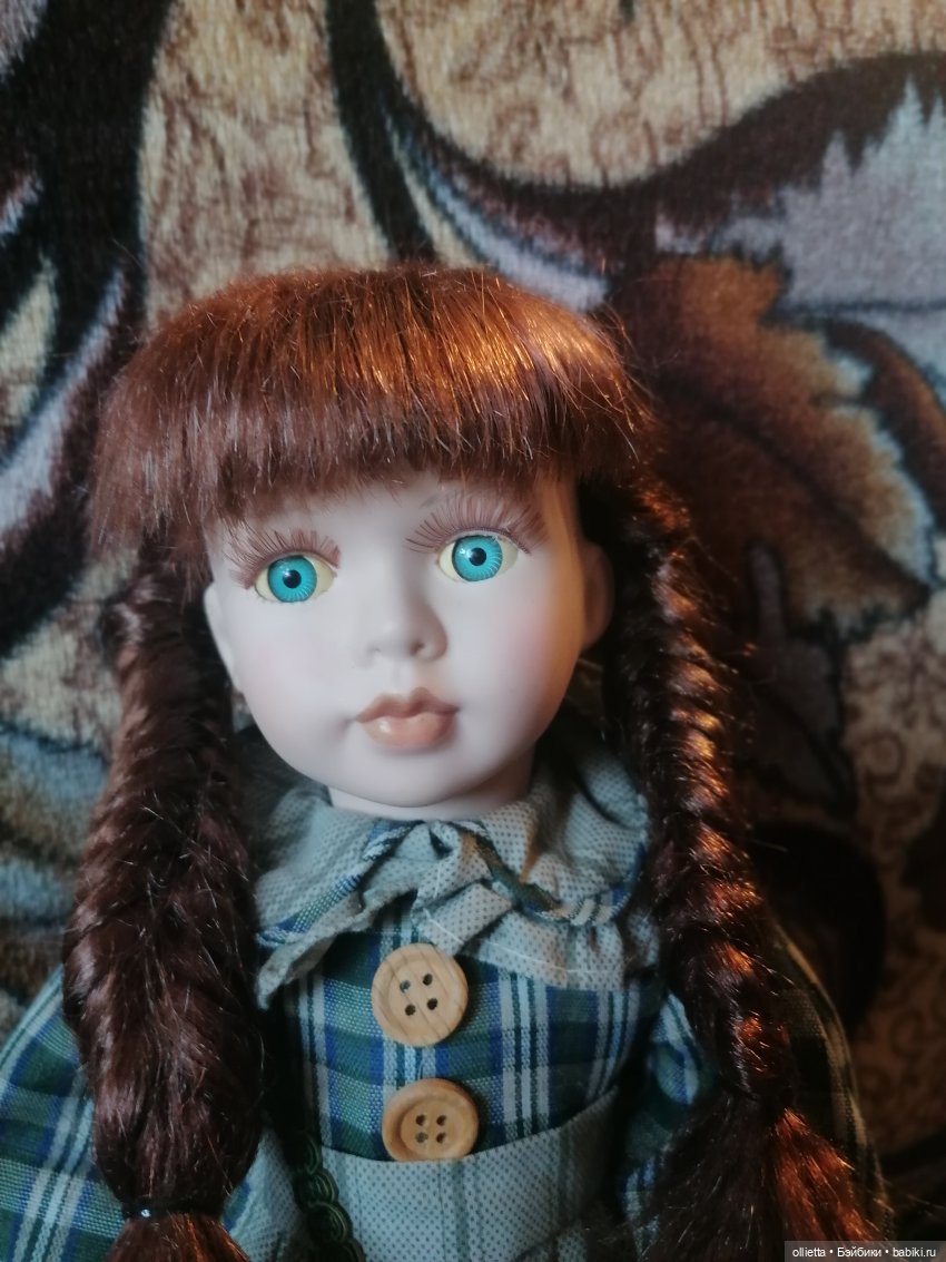 фарфоровая кукла