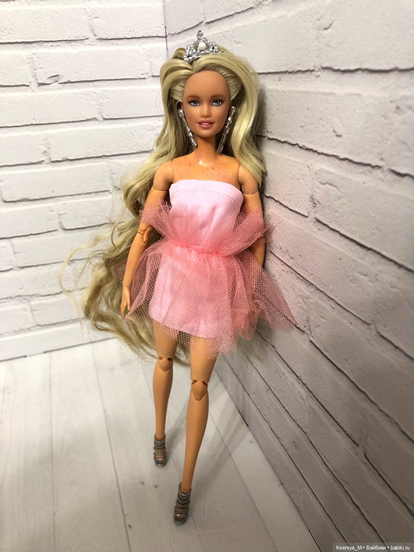 Молд скиппер из 90, американская школьница 2000х на современном мтм теле 🩷 (фото 2)