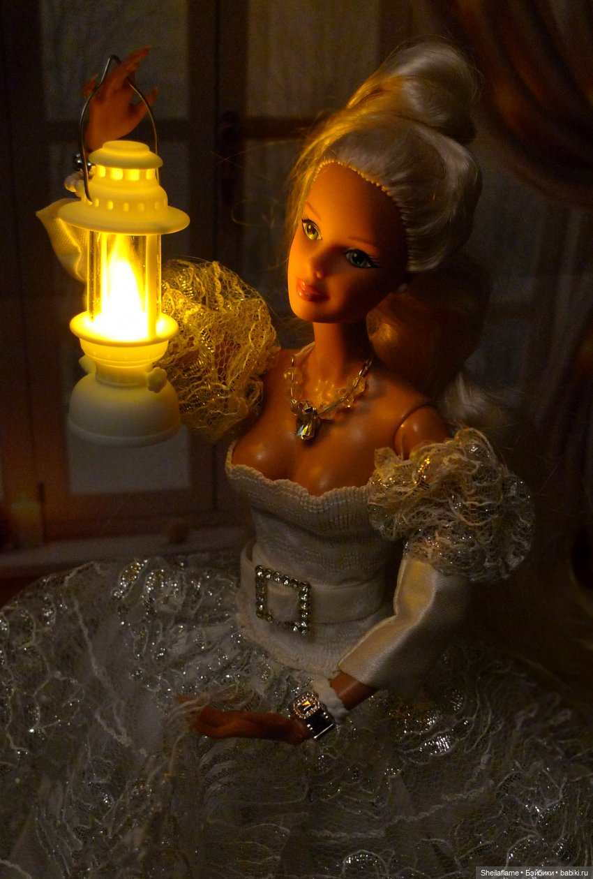 Анджела — Кукольные фотоистории и сериалы: комиксы