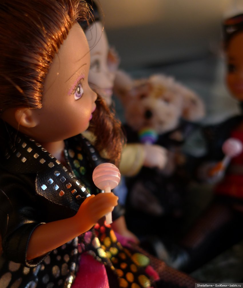 Весёлая распаковка-игра))