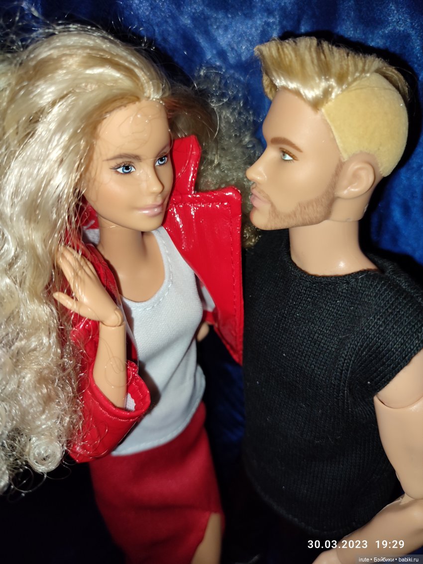 Один день из жизни кукол. Лия, Влад, Кира