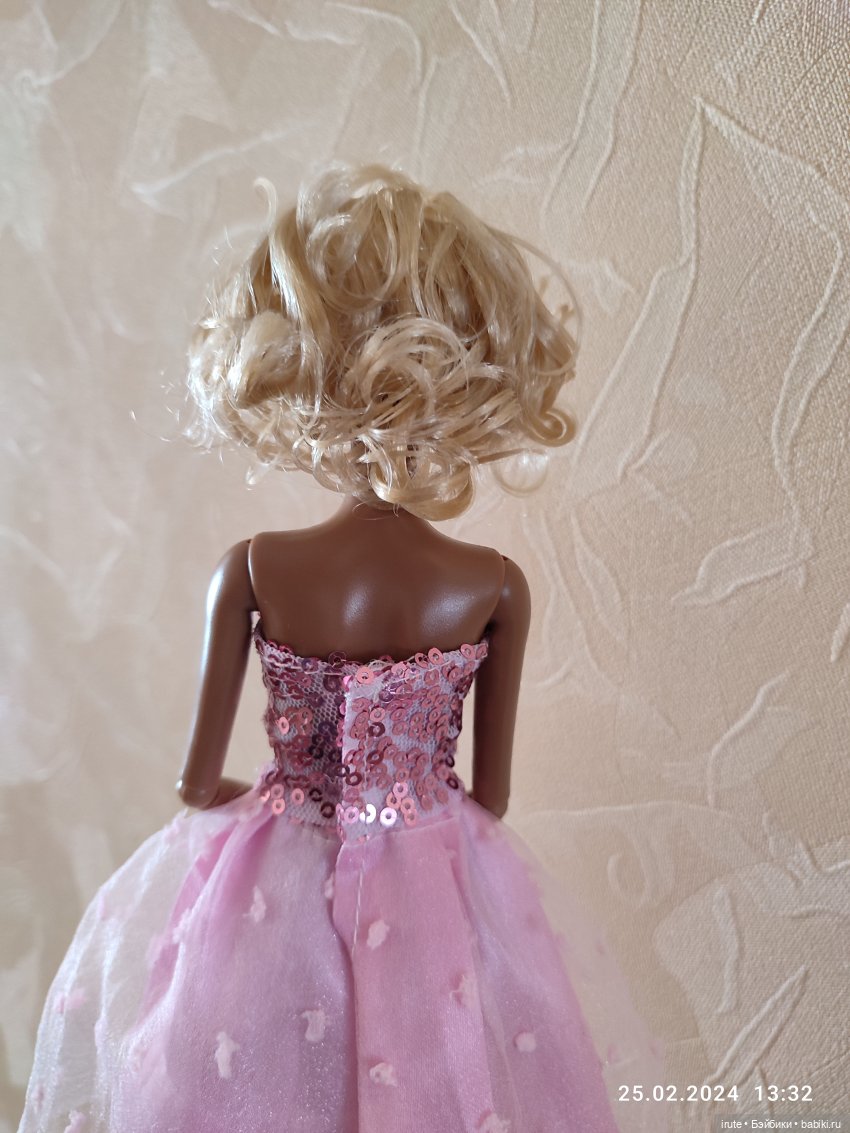 Бриджит. Разные образы — Фэшн (фото 6)