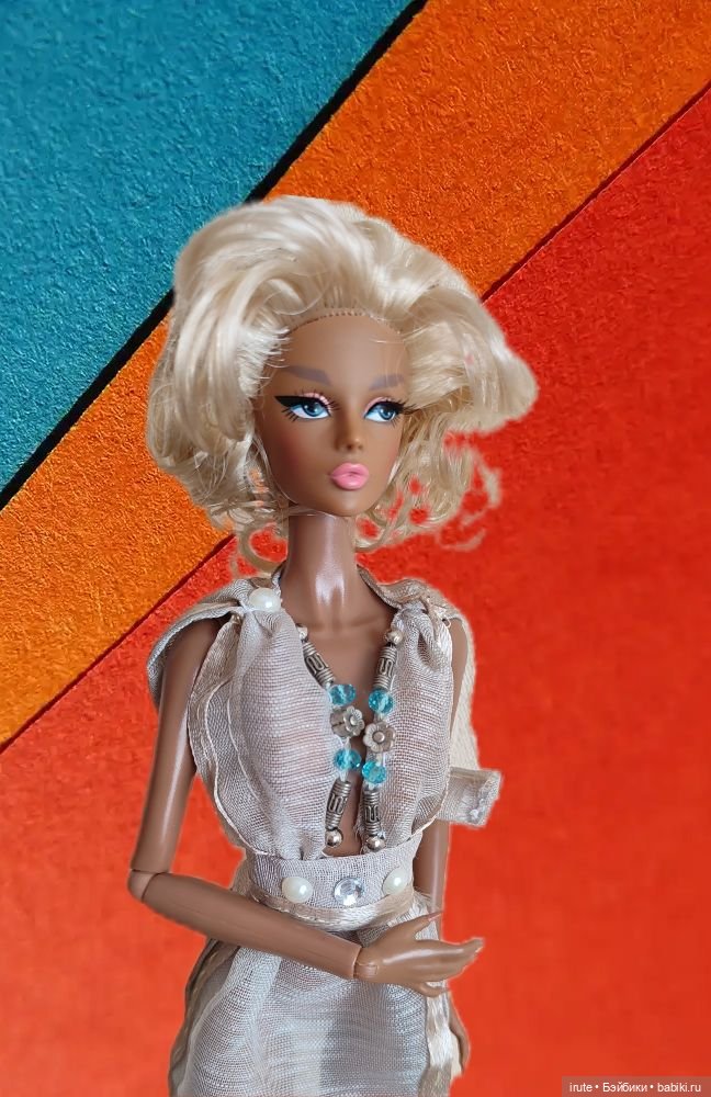 Бриджит. Разные образы — Фэшн