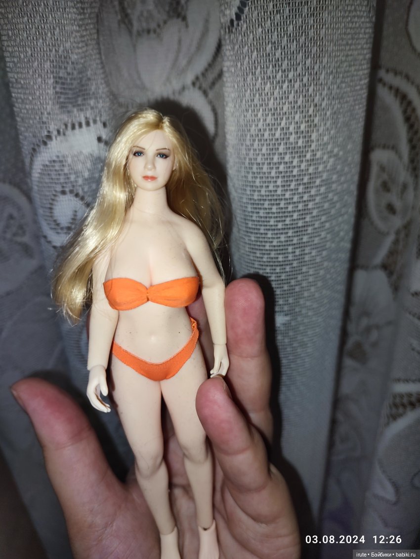 И снова 1:12. Новая куколка