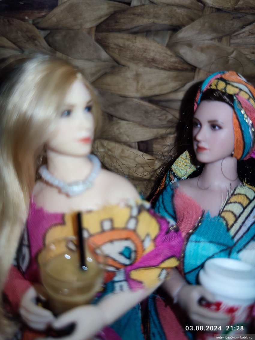 И снова 1:12. Новая куколка