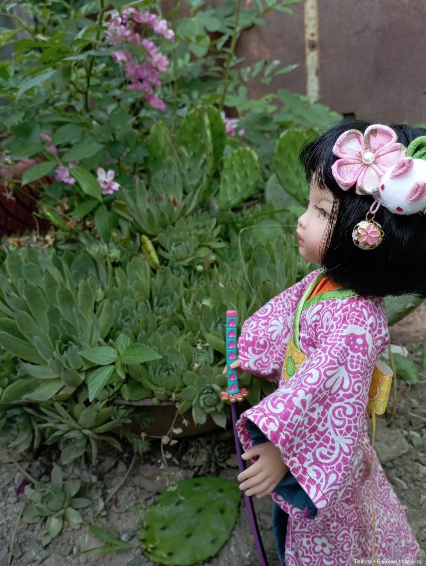 Выгул кимоно — Куклы Paola Reina (Паола Рейна): новинки