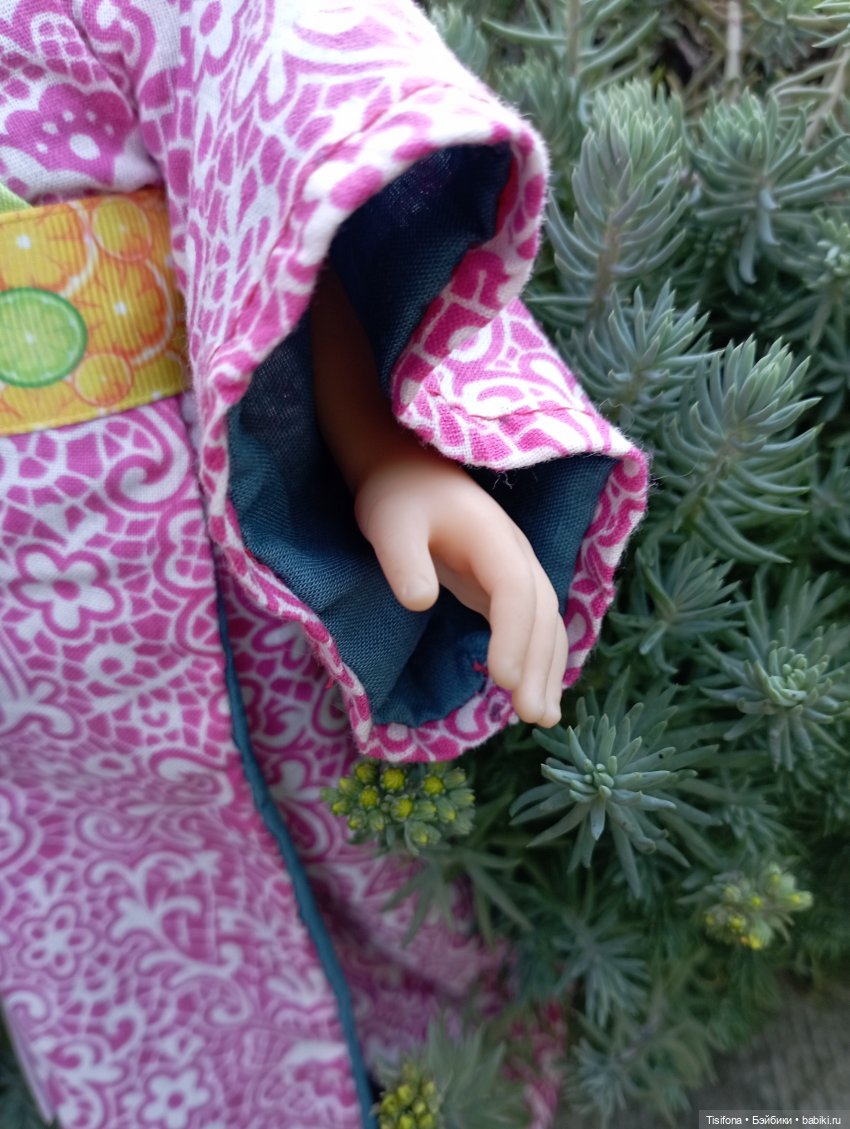 Выгул кимоно — Куклы Paola Reina (Паола Рейна): новинки