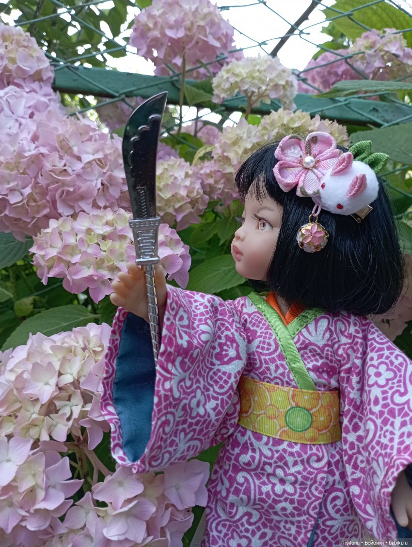 Выгул кимоно — Куклы Paola Reina (Паола Рейна): новинки (фото 9)