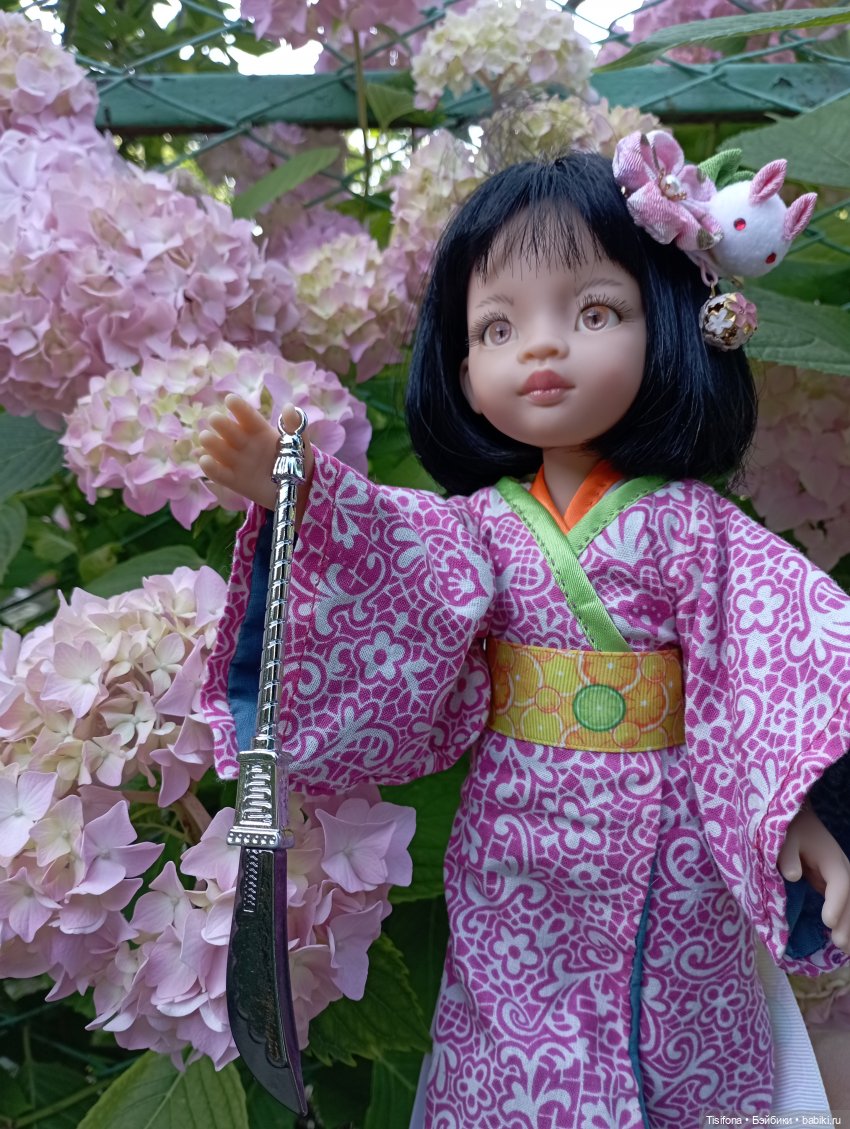 Выгул кимоно — Куклы Paola Reina (Паола Рейна): новинки (фото 10)