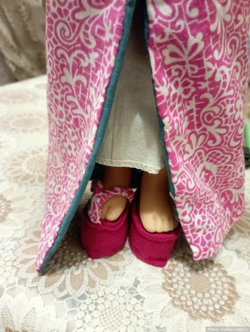 Выгул кимоно — Куклы Paola Reina (Паола Рейна): новинки