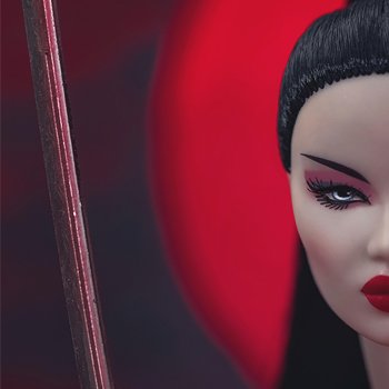 Алый цветок