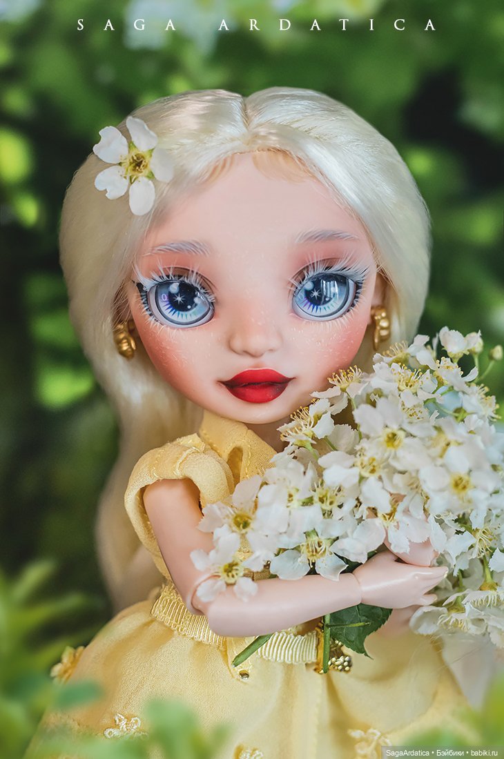 Алинка в зарослях черемухи (фото 4)