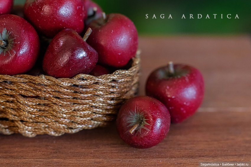 Красные яблочки — Кукольная миниатюра своими руками: еда (фото 3)