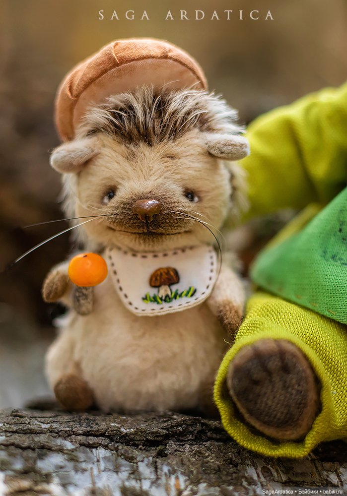 Вениамин Михайлович на прогулке (фото 2)