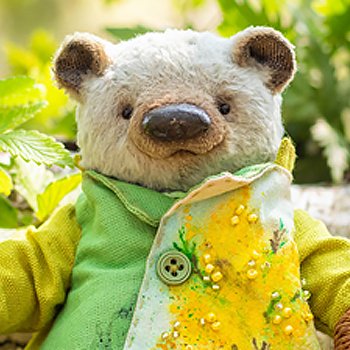 Вениамин Михайлович на прогулке