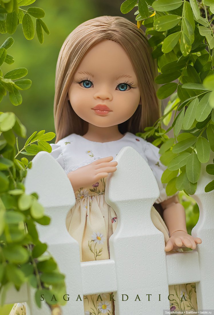 Прогулка в саду | Бэйбики Прогулка в саду — Куклы Paola Reina (Паола Рейна): новинки