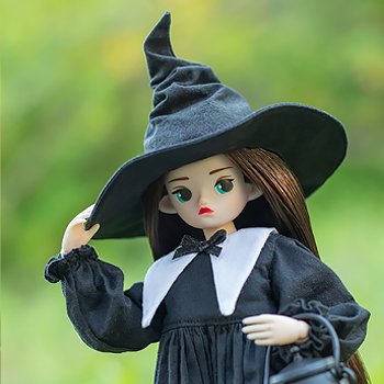 Маленькая ведьмочка