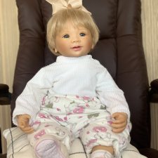 Прекрасная малышка из Ресин