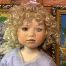 Кукла фарфоровая коллекционная