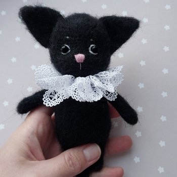 Котенок по имени