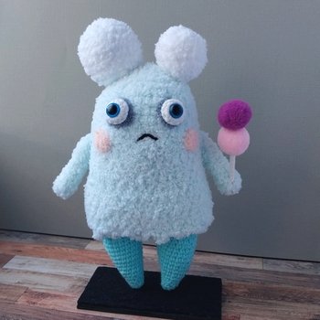 Снежный монстр Маруся