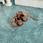 Туфли на завязках