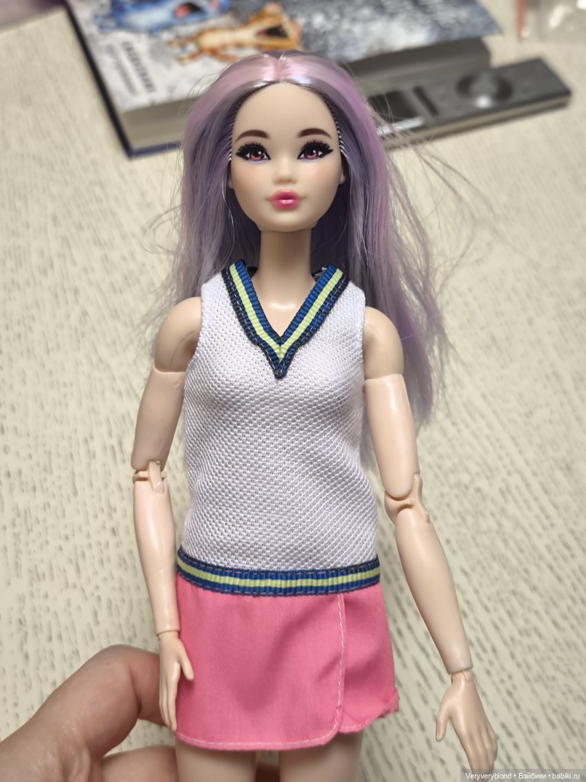 Итоги марта — Коллекции игровых кукол (Playline): фото полок (фото 10)