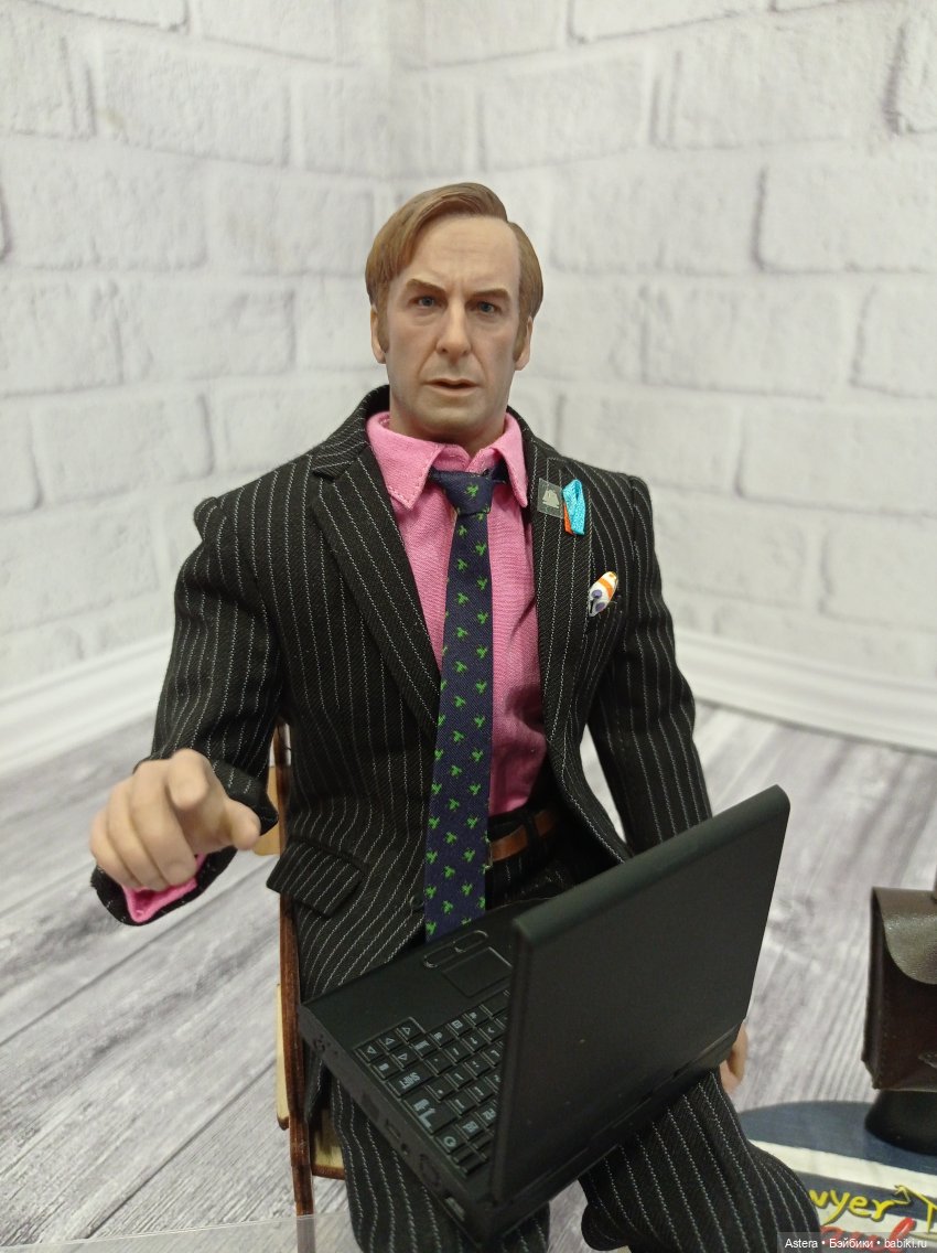 Lawyer Saul /Present Toys/ Better Call Saul/ 1/6