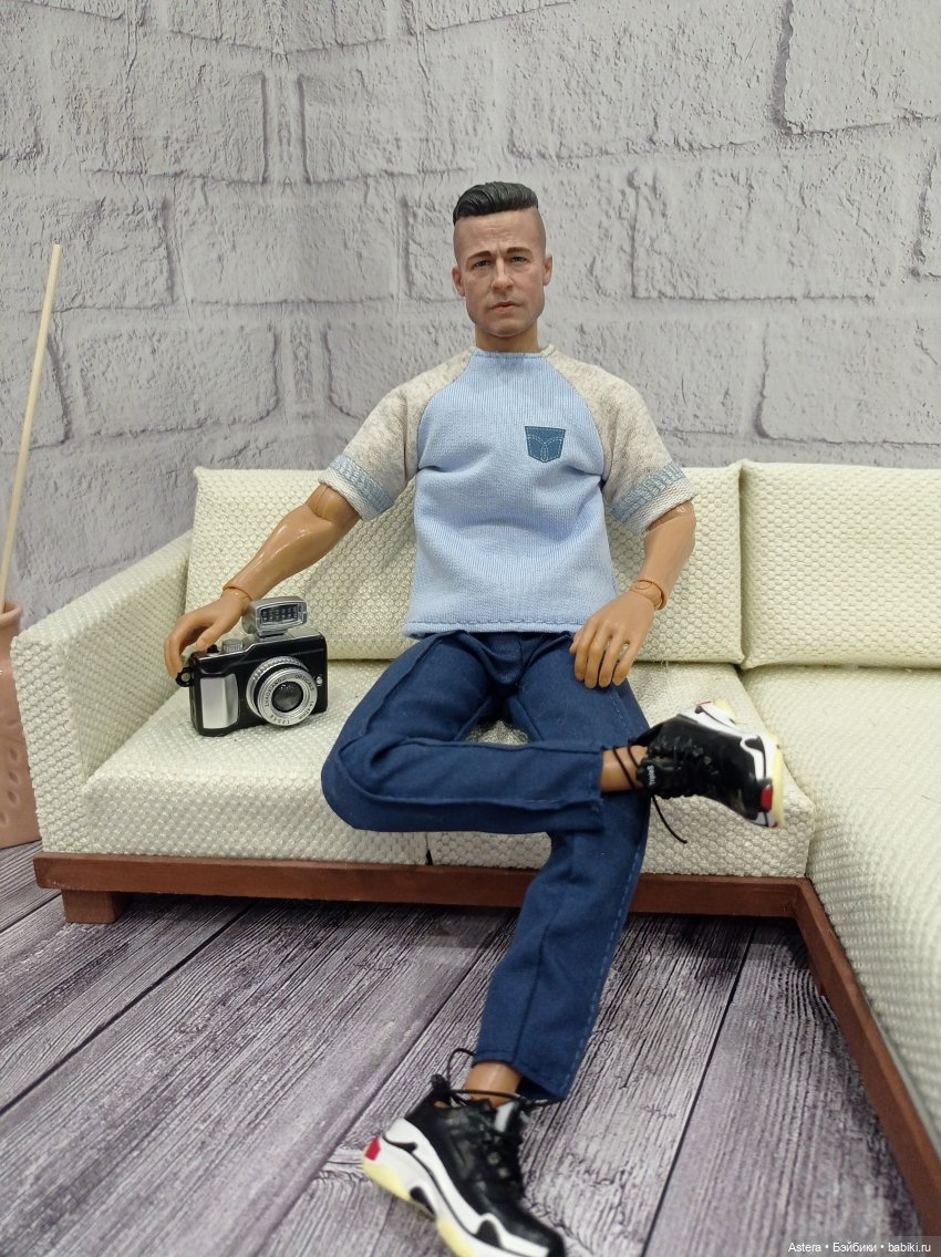 История семьи ван Россум. Брюс (фото 3)