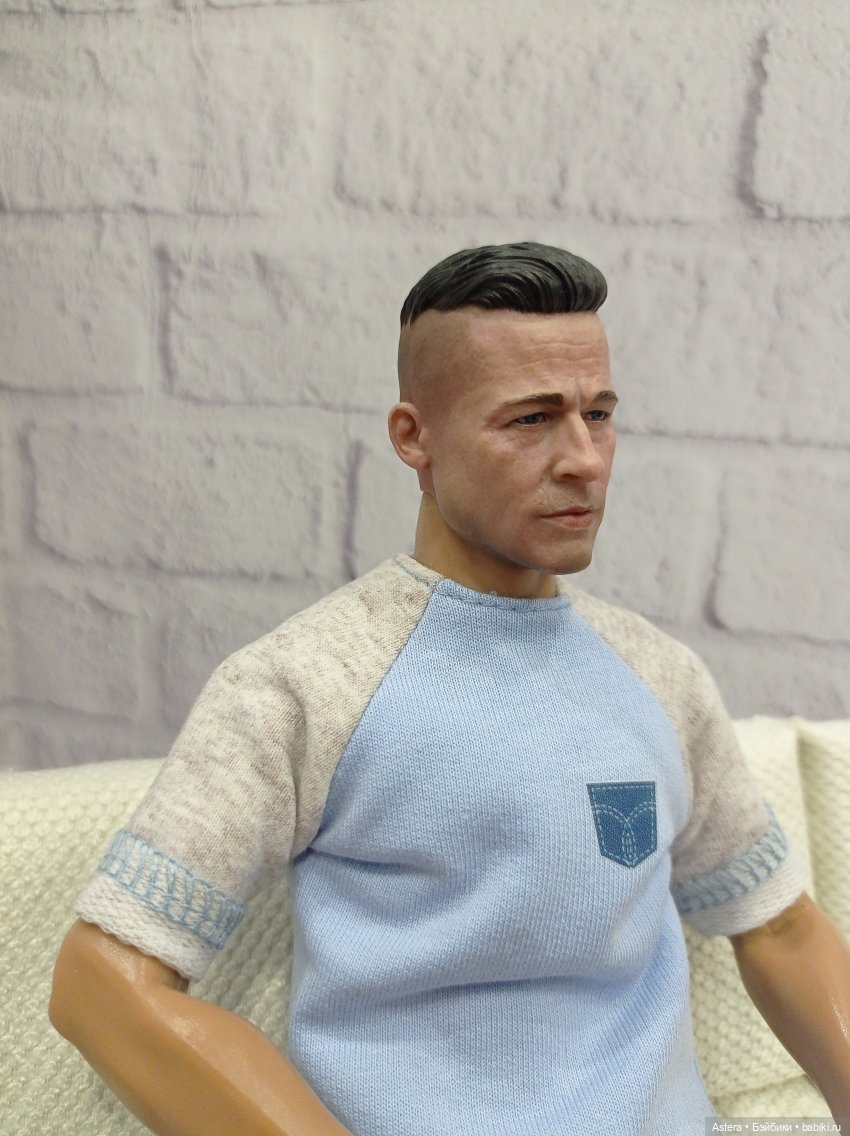 История семьи ван Россум. Брюс (фото 2)