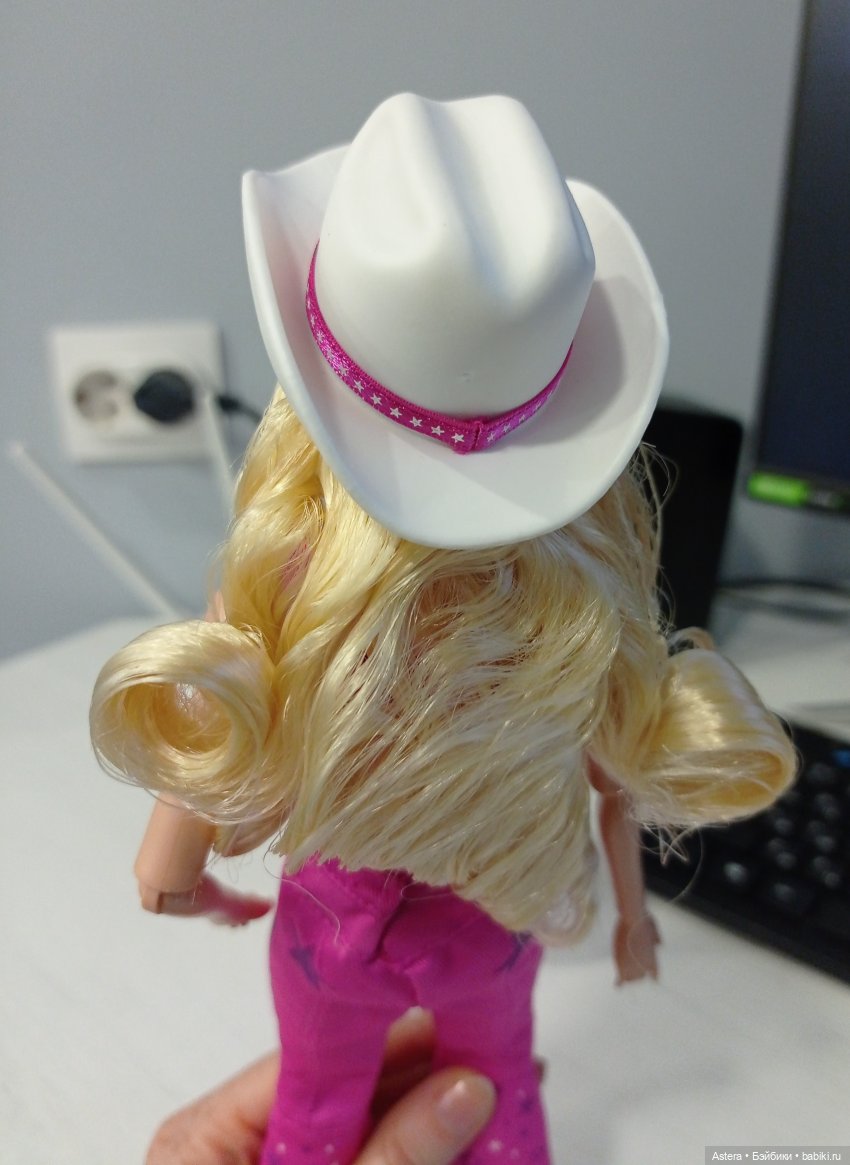 Barbie The Movie в ковбойском костюме. Обзор (фото 6)