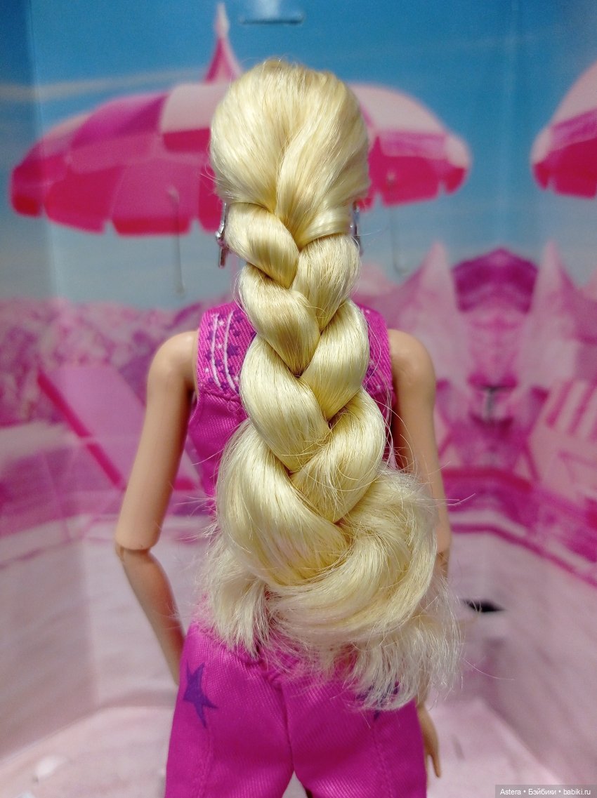 Barbie The Movie в ковбойском костюме. Обзор