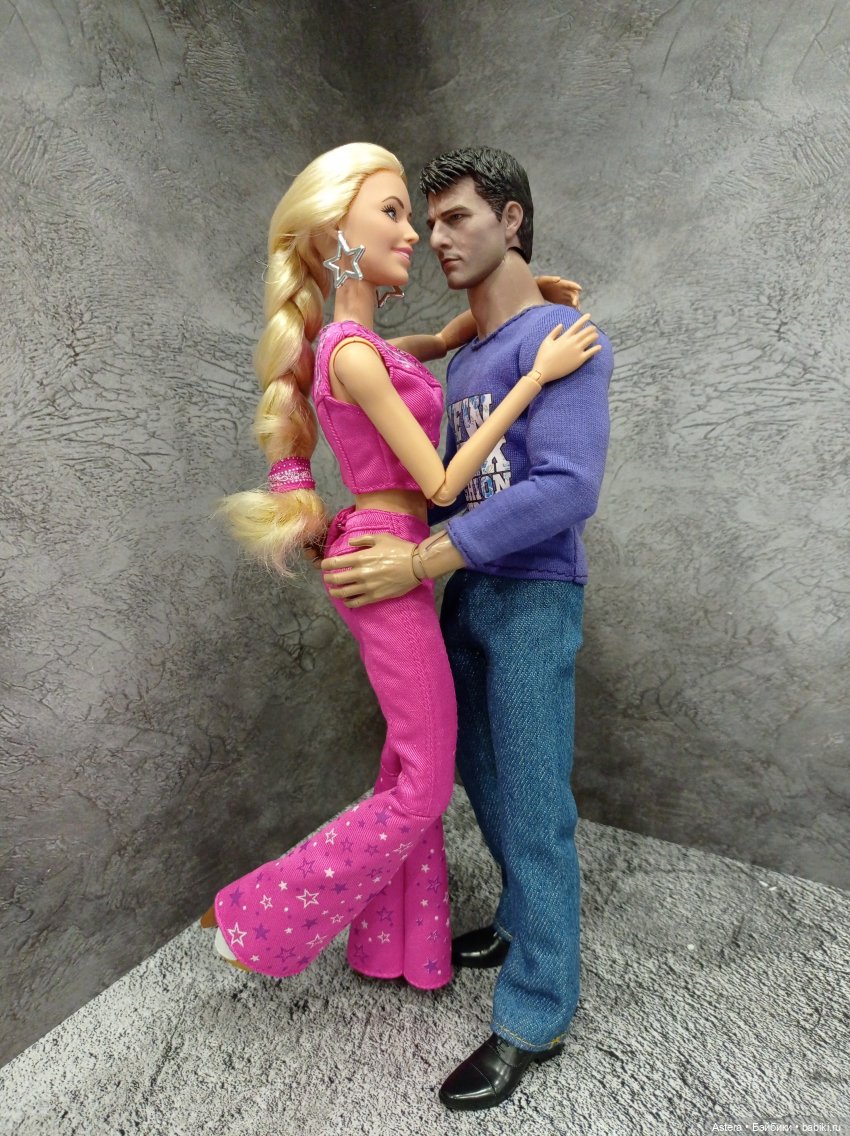 Barbie The Movie в ковбойском костюме. Обзор