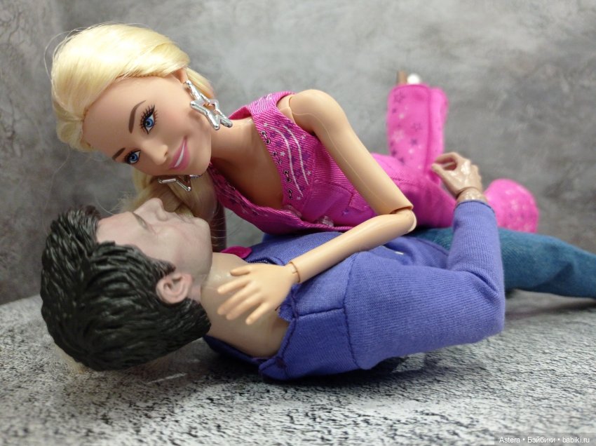 Barbie The Movie в ковбойском костюме. Обзор