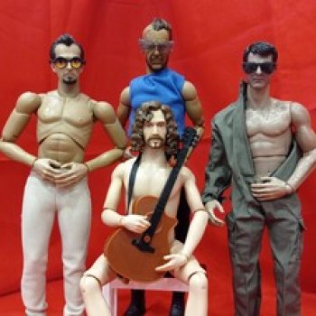 Горячие парни New Doll City