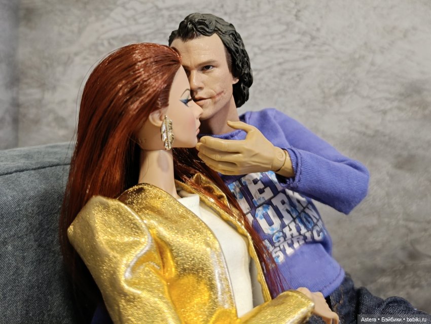 Неловкая ситуация — Кукольные фотоистории и сериалы: комиксы